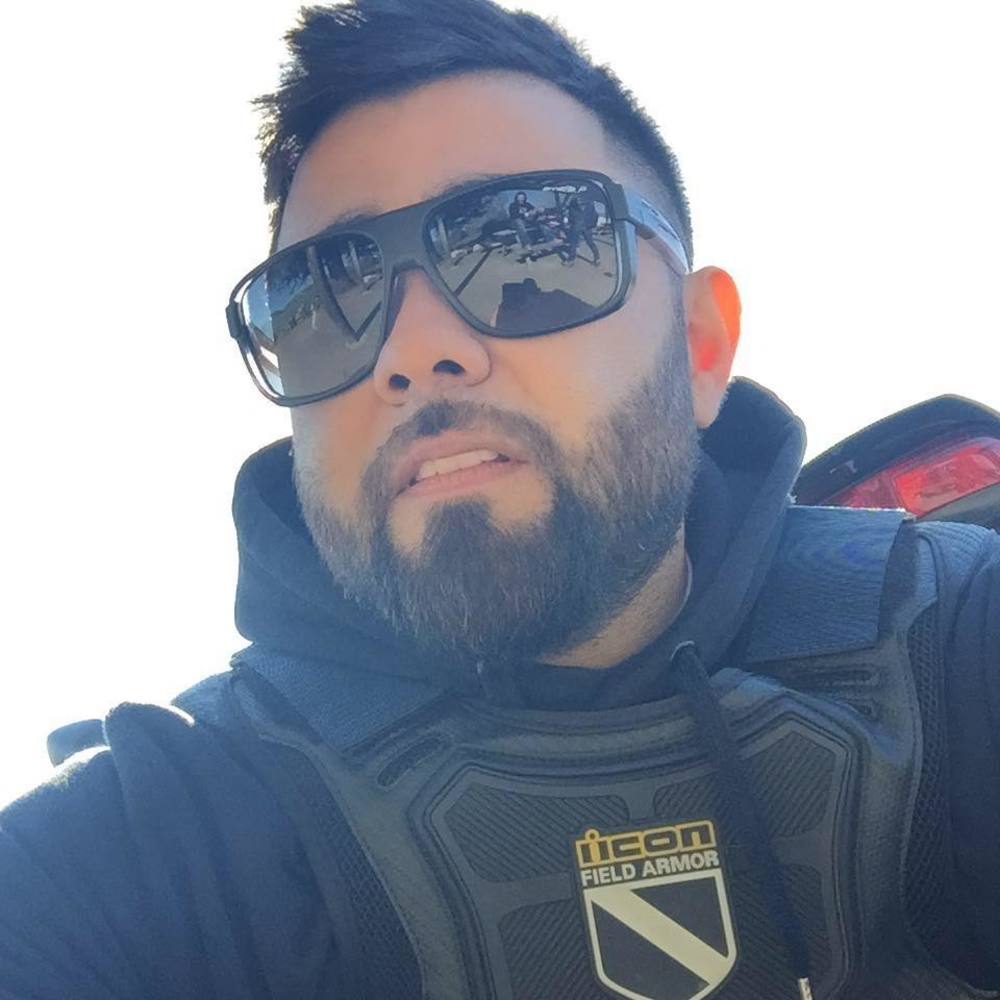 Meet your Posher, Marcos l.